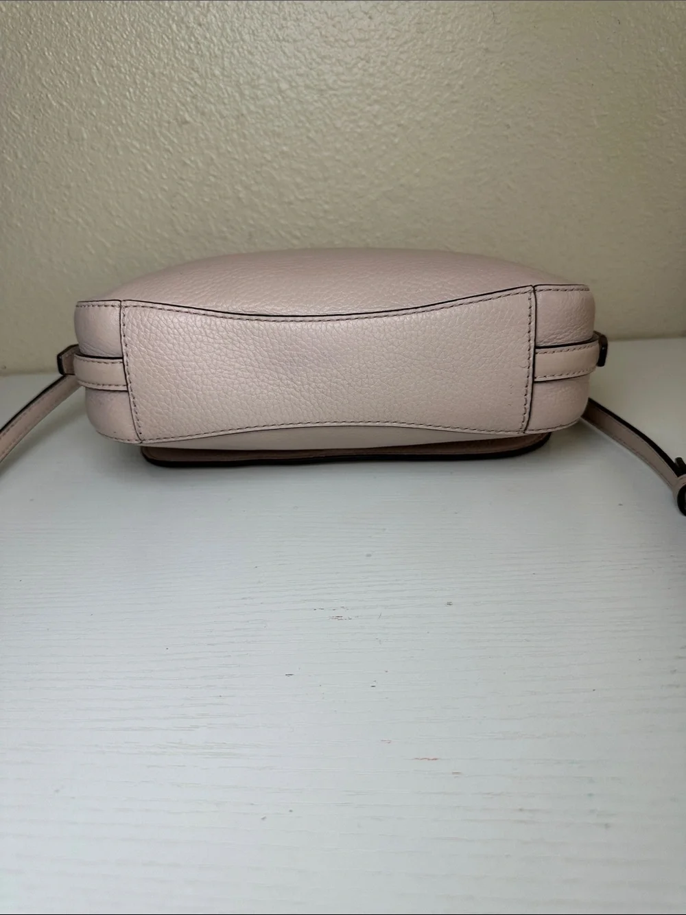Michael Kors Pale Pink Leather Crossbody Bag with Gold Hardware